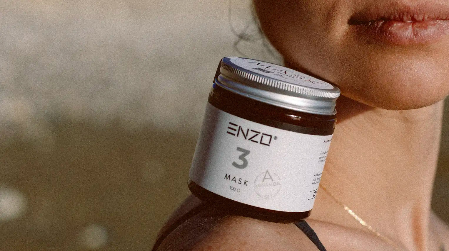 Kaukė, kuri pakeitė tūkstančius plaukų. Ar tavo bus kiti?