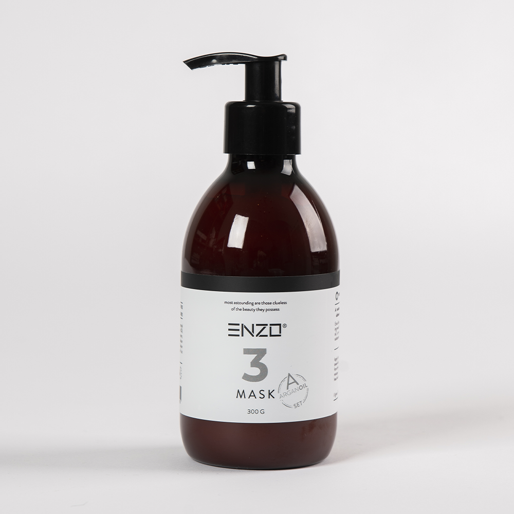 Kaukė plaukams, maitinanti ir suteikianti blizgesio