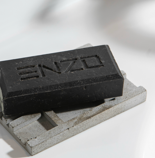 Kietas muilas su šniūreliu