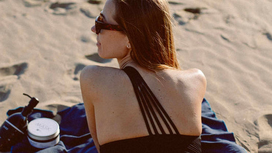 5 būdai, kaip atgaivinti plaukus po vasaros – ENZO plaukų kaukė rudenį